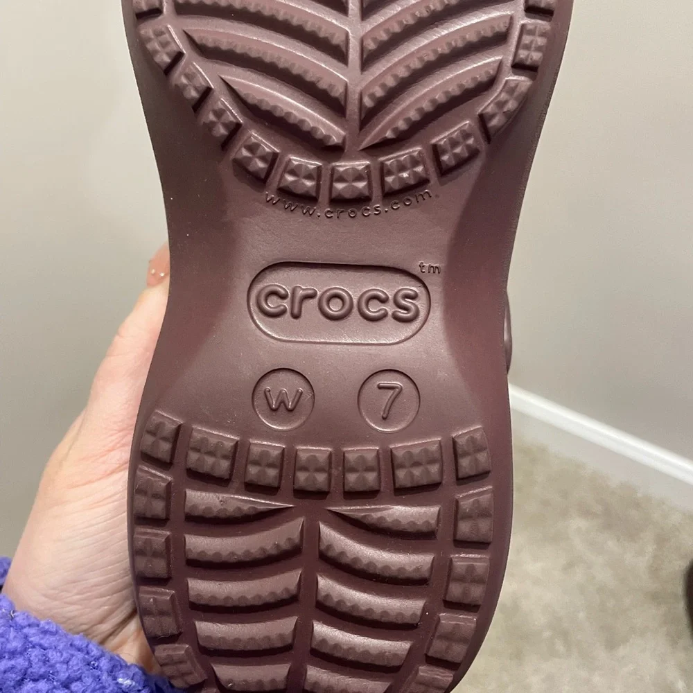 CROCS  Dark Brown Water Shoes - Picture 5 of 7